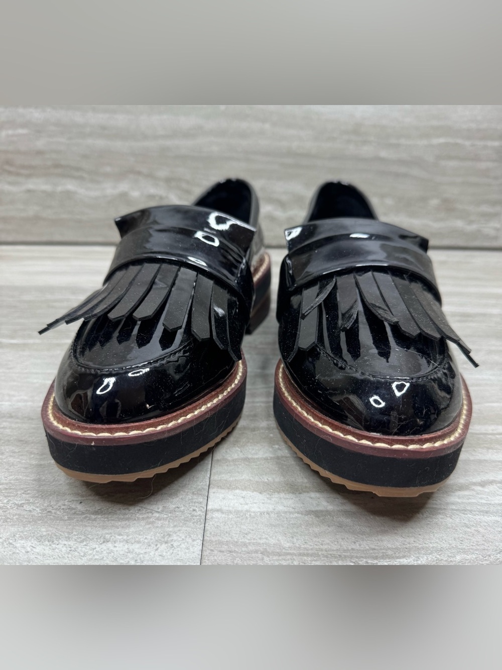 NEW American Eagle Outfitters Black Patent Platform Tassel Loafers Size 6 - Picture 3 of 14